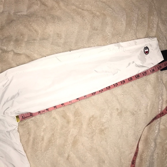 Champion cropped wind jacket zip white NWT medium - Picture 15 of 15